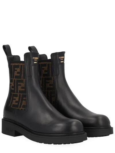 Fendi Thread Boots In Black