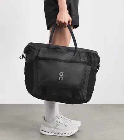 On Track Pack 35l Lite Bag In Black