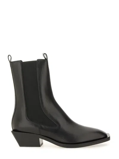 Aeyde Calf Leather Boot In Black