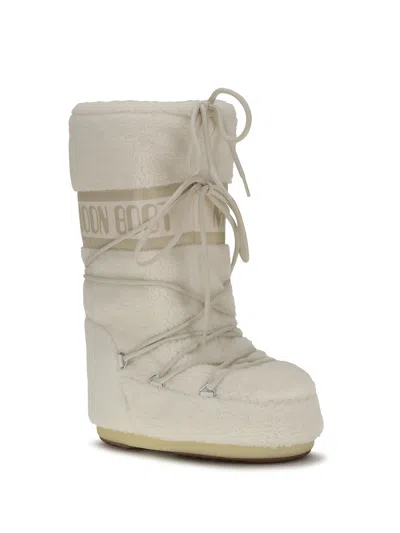 Moon Boot Icon Teddy Boots In White