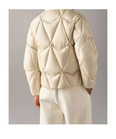 Moose Knuckles Long-sleeved Down Jacket In Neutral