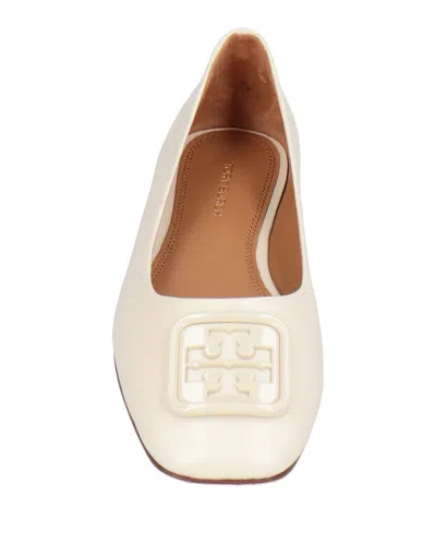 Tory Burch Ballet Flats In White