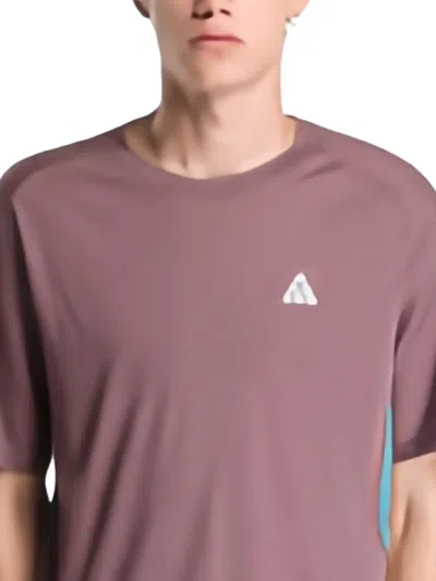 Nike Solar Chase T-shirt In Pink
