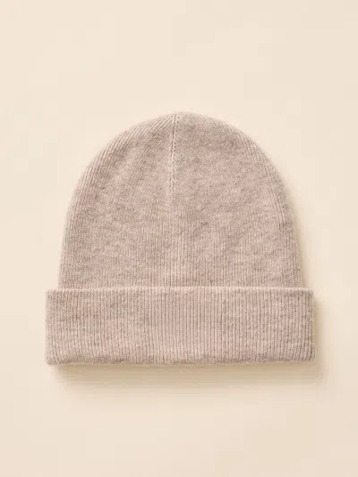 Faherty Essential Beanie In Oatmeal Heather