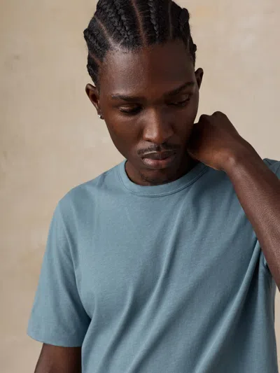 Faherty Sunwashed Regenerative T-shirt In Blue