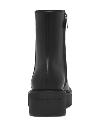 Gianvito Rossi Hiro Bootie In Black