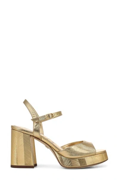 Sam Edelman Fleur Platform Sandal In Amber Gold