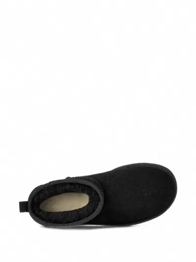 Ugg Classic Ultra Mini Low-cut Platform Leather Boots In Black