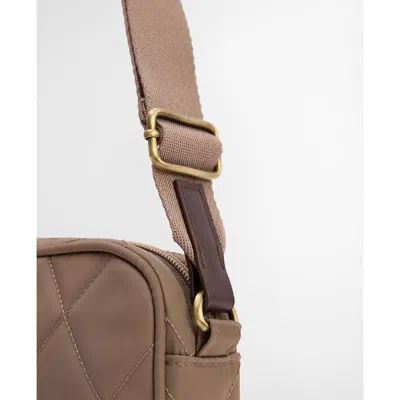 Barbour Versatile And Practical Handbag In Brown