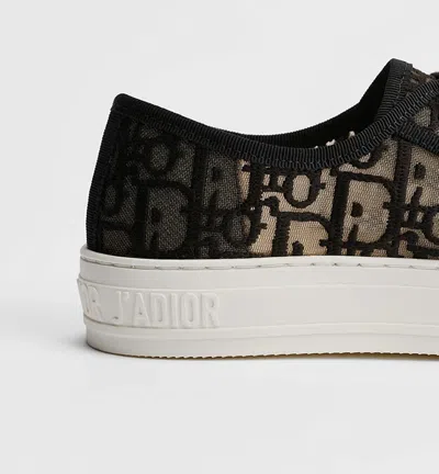 Dior E26 Sneaker In Multi