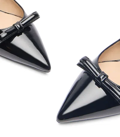Stuart Weitzman Flat In Black