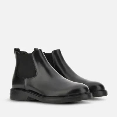 Hogan Boot Men Color Black In Yellow