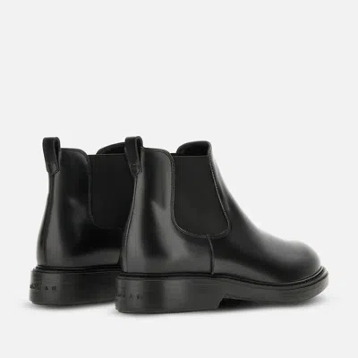 Hogan Boot Men Color Black In Yellow