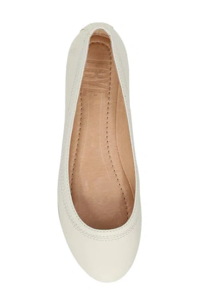 Frye Carson Ballet Flat In White