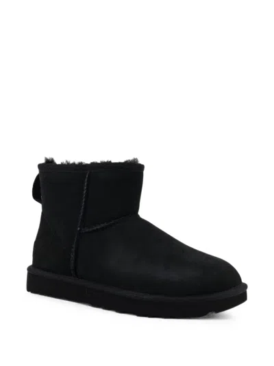 Ugg Classic Mini Ii Boots In Black
