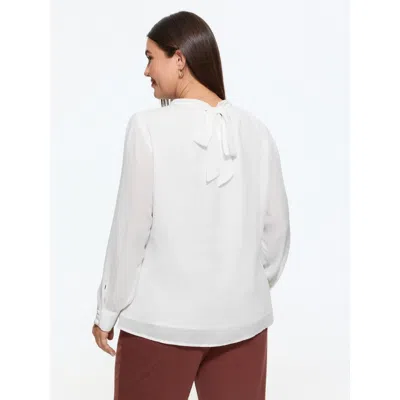 Bloomchic Solid Cut Out Neck Blouse In White