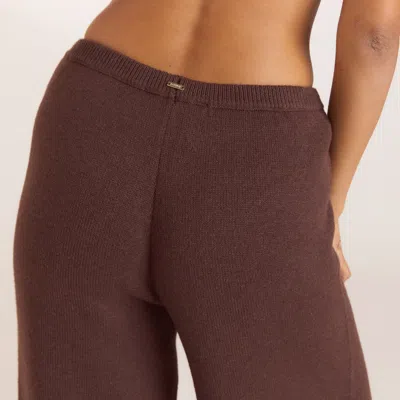 Lounge Dark Chocolate In Brown