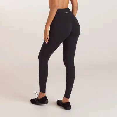 Lounge Black In Black