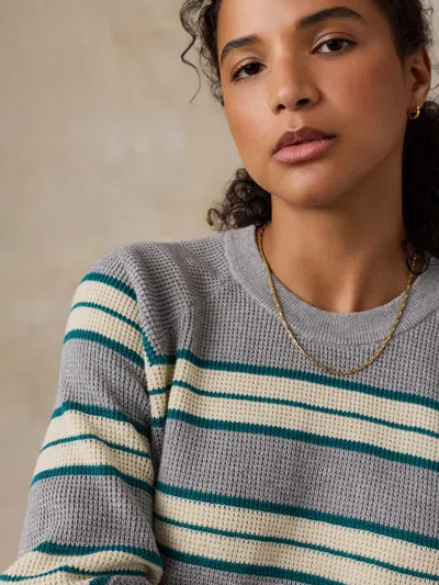 Faherty Throwback Crew Sweater In Gray