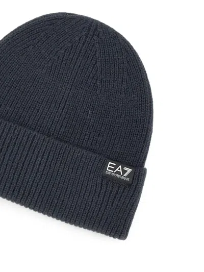 RIBBED-KNIT BEANIE HAT
