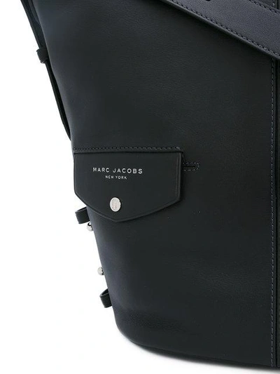 Shop Marc Jacobs The Sling Shoulder Bag
