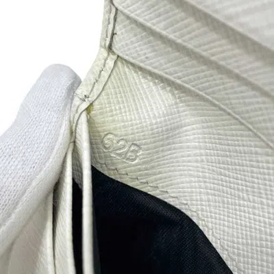 Pre-owned Prada White Leather Wallet (bi-fold) ()