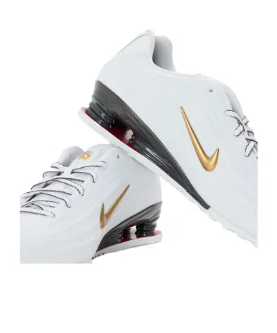 Nike Solid Color Sneakers In Multi