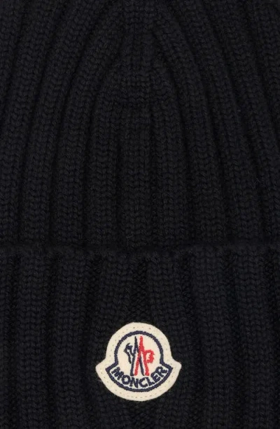 Moncler Mol20933b00036a9327999bb Ribbed Merino Wool Beanie In Black