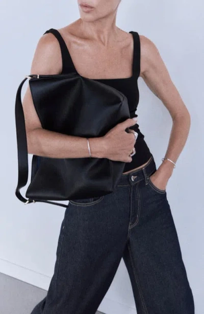 Mango Large Bucket Bag In Black