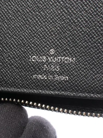 Pre-owned Louis Vuitton Monogram Eclipse Zippy Patterned Wallet In Black