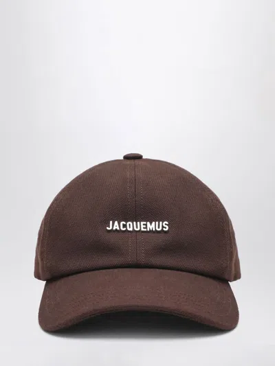 Jacquemus Gadjo Baseball Cap In Brown