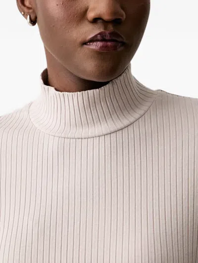 RIBBED-KNIT HIGH-NECK T-SHIRT