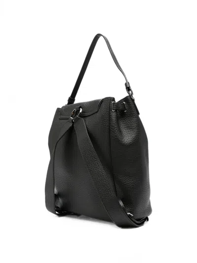GRAINY LEATHER SHOULDER BAG