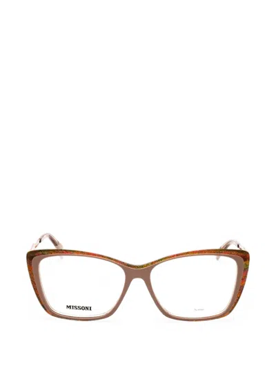 CAT-EYE GLASSES