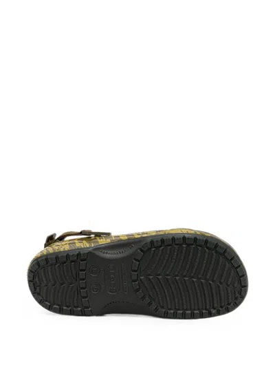 Crocs Aries Classic Clogs Dark Algae In Gold
