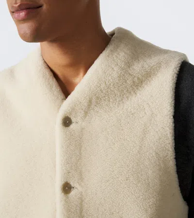 Auralee Reversible Shearling Vest In Multi