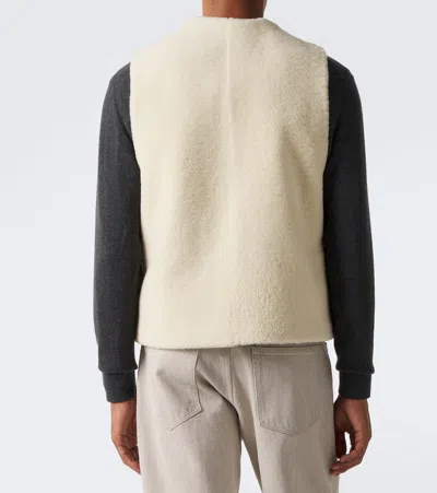 Auralee Reversible Shearling Vest In Multi