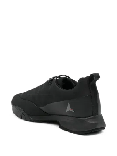 Roa Logo-print Panelled Sneakers In Black
