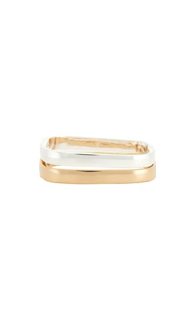 ROUNDED SQUARE CUFF SET
