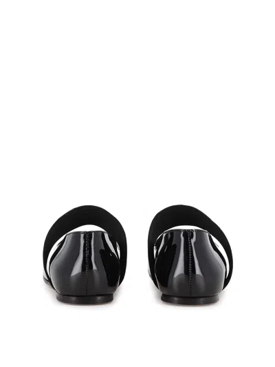 Givenchy Patent Leather Flats In Black