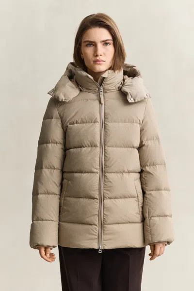 Gant Mid Down Jacket In Neutral