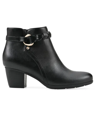 Cliffs By White Mountain Anslie Bootie In Black Smooth