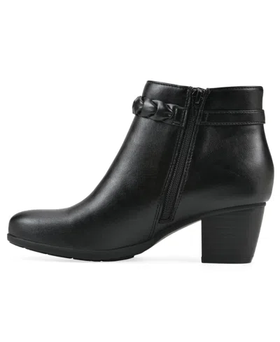 Cliffs By White Mountain Anslie Bootie In Black Smooth