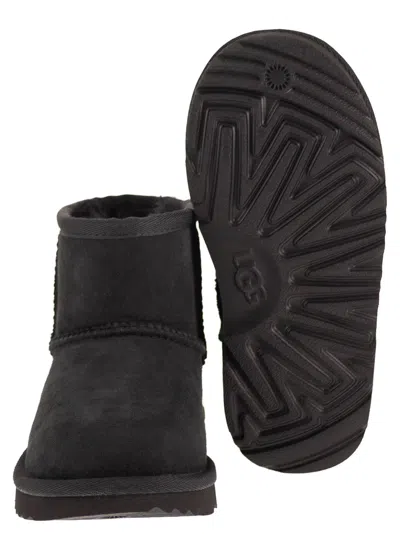 Ugg Classic Mini Ii - Ankle Boot In Black