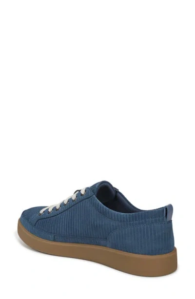 Vionic Winny Low Top Sneaker In Blue