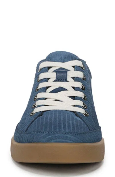Vionic Winny Low Top Sneaker In Blue