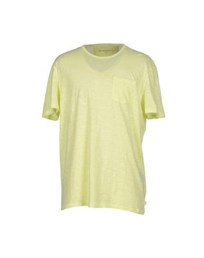Shop John Varvatos T-shirt In Light Yellow