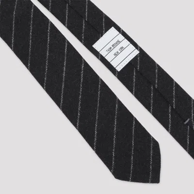 Thom Browne Diagonal Stripe Classic Wool Tie In Gray