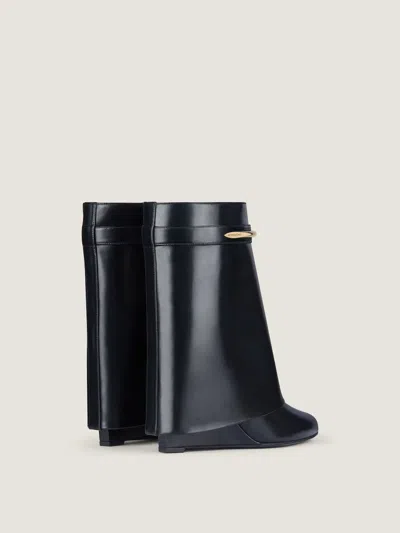 Givenchy H26 Boot In Black
