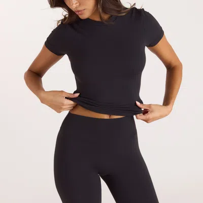 Lounge Black In Black